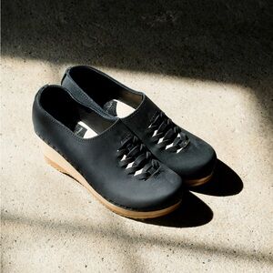 No. 6 Issa Black Leather Closed Back Clogs Wooden Heel